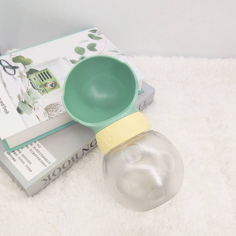 Bouteille d'eau portable pour chien ZenPaws™– Hydratation facile en voyage